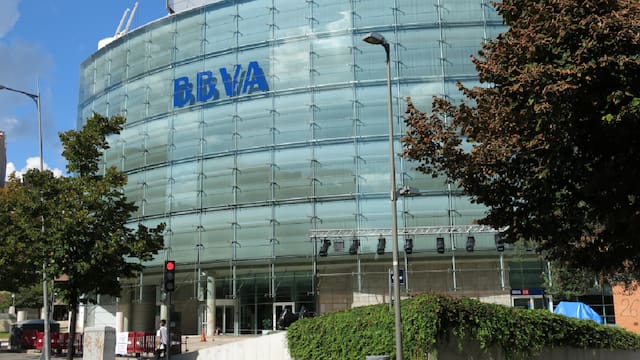 BBVA: así abre la cotización hoy miércoles 10 de diciembre, ¿cuánto rinden los dividendos?