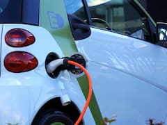 ¿Cuánto cuesta cargar el coche? Este es el precio del litro de gasolina y el del gasóleo este martes 2 de junio