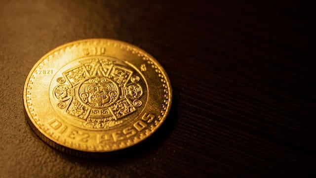Precio del DÓLAR CANADIENSE a peso mexicano HOY viernes, 20 de febrero: ¿a cuánto cerró su cotización?