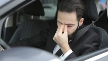 Hoy No Circula: los autos que no pueden transitar este viernes 1 de mayo