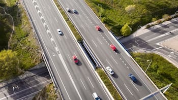 Hoy No Circula: los autos que no pueden transitar este viernes 5 de diciembre