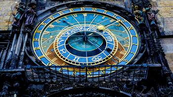 Horóscopo de Acuario para HOY, jueves 1 de enero