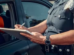 Ya es oficial | Multarán y retendrán de nuevo el auto a cualquier conductor que circule sin seguro vigente