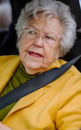 Oficial y confirmado | Cancelan la licencia de conducir a mayores de 65 años que no cumplan este requisito