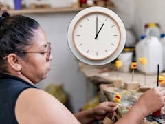 Fin de la jornada laboral de 8 horas: el plan para que todos trabajen 120 horas por semana