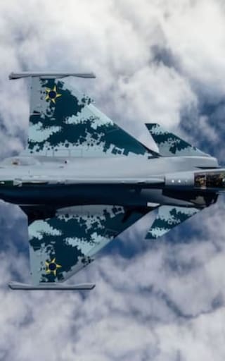 El ejército se alista: el Gobierno adquirió 17 aviones bélicos Gripen e inyectará más de 10 mil millones de dólares en defensa