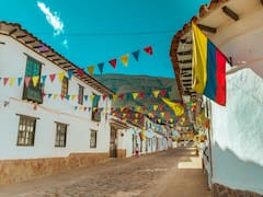 No es Barichara: turistas encuentran el pueblo más bello de Colombia y quedan asombrados por su hermosura colonial