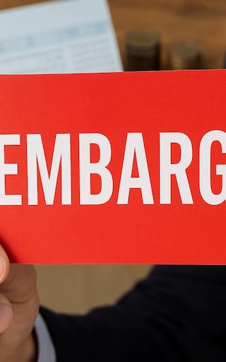 Ratificado | El Gobierno dispuso que incautarán todas las tarjetas de crédito y cuentas bancarias que consten en este sitio web