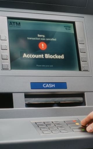 Ya es oficial | El Gobierno retiene cuentas bancarias y paraliza salarios de quienes no satisfagan esta condición