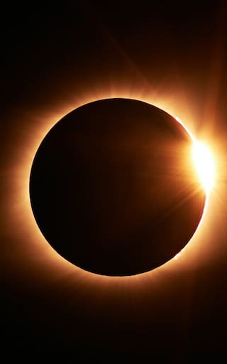 Asoma el eclipse solar total más extenso del siglo: el día se transformará en noche por 6 minutos y no se volverá a presentar en 100 años