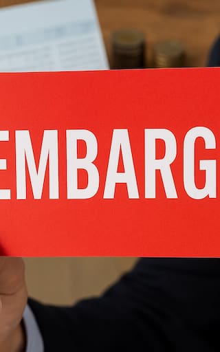 Es oficial | El Gobierno congelará todas las cuentas de billeteras digitales de las personas que figuren en este listado