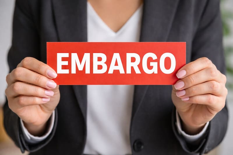 El “Aviso Final de Intención de Embargo” es la última advertencia antes de que el organismo federal pueda retener salarios, congelar cuentas bancarias o confiscar bienes. Fuente: Canva