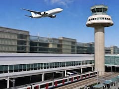 Edifican una estación de trenes en el aeropuerto que lo enlazará con líneas de toda la ciudad