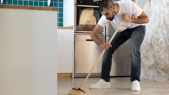 Se despide la escoba: largas colas en Lidl por el aparato que facilita la limpieza del hogar a precio chollo