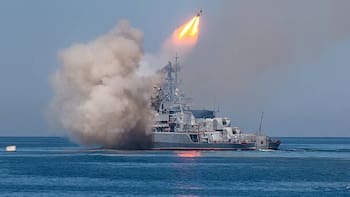 El Gobierno compra 37 buques de guerra y 4 submarinos S-80 para la defensa nacional: costarán 550 millones