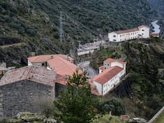 Ciudadanos estadounidenses adquieren un pueblo deshabitado en Zamora y lo transforman en negocio: el proyecto que busca atraer turismo internacional