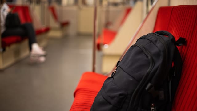 Es oficial para extranjeros: el Gobierno de Estados Unidos prohíbe el ingreso con mochilas y bolsos a todos estos sitios