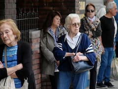 Oficial| Empleados del Gobierno recorrerán las casas de jubilados y pensionados que no cumplan con este requisito