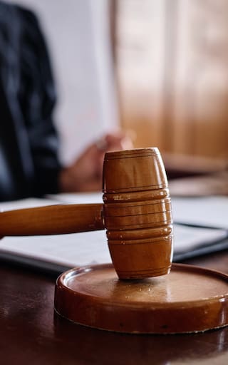 La Corte Suprema frenó el embargo total del salario y confirmó el límite legal obligatorio