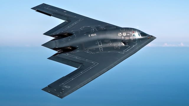 El miedo de Oriente | Estados Unidos despliega una de sus armas más potentes y establece otro récord en misión: ¿comienza la tercera guerra mundial?