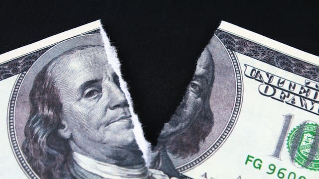 El Gobierno le puso un nuevo piso al precio del dólar: ¿cuál es?