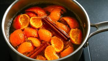 Es tendencia | Hervir cáscaras de naranja y mandarina con canela: para qué funciona y por qué lo recomiendan en el hogar