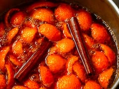Cocer cáscaras de mandarina con pimienta y canela: para qué se usa y por qué lo aconsejan