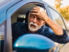 Adiós a la licencia de conducir para mayores de 65 en todo Estados Unidos: el Gobierno prohíbe renovarla a no ser que cumplan con este requisito