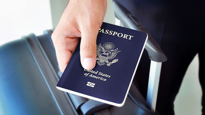 Es oficial: Estados Unidos exige que devuelvan sus pasaportes todas las personas que tengan estos ejemplares. (Fuente: Archivo)