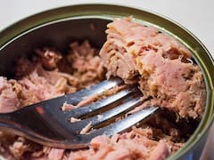 Advierten por alto contenido de mercurio en este famoso atún enlatado: exigen eliminarlo de inmediato de todas las comidas