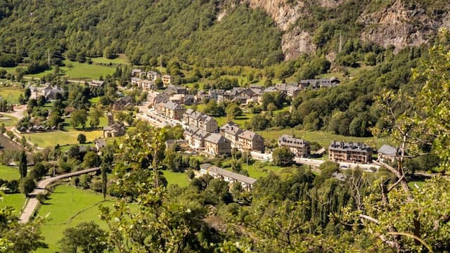 La UNESCO ama este pueblito cerca de Barcelona