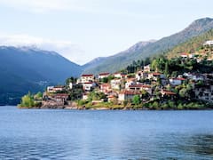 La localidad de Portugal que se encuentra en la frontera con España y es perfecto para visitar el fin de semana: cuenta con un castillo con vistas al río