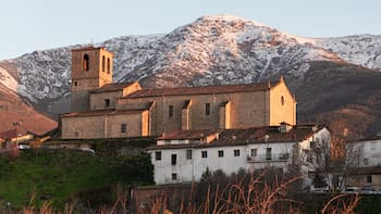 El pueblo más hermoso para explorar en febrero, según “National Geographic”: está rodeado de montañas y tiene la mejor gastronomía del país