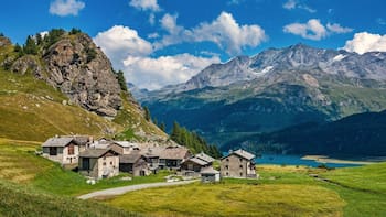 Ni Francia ni Alemania | Este pueblo de estilo gótico fue reconocido por la ONU y ofrece desconexión, gastronomía de primera e historia