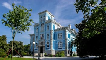 La “pequeña Habana” española: casas coloniales y sabor cubano