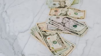 Peso colombiano: a cuánto cerró la cotización este viernes 8 de mayo