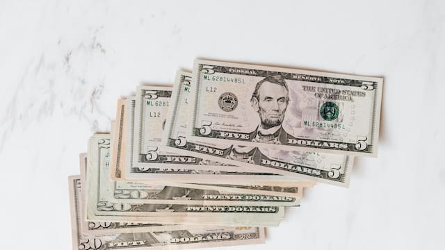 Euro: a cuánto cerró la cotización este lunes 23 de febrero