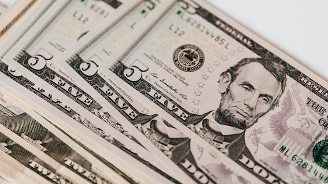 Cotización del dólar blue: cuál es el precio de este miércoles 15 de abril