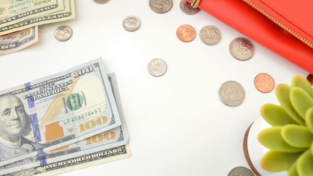 Dólar blue: cómo cerró su cotización HOY martes 14 de abril