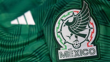 Adiós a las camisetas piratas de tu selección | El IMPI multará a quienes transporten mercancía falsa de Nike, Adidas y FIFA en CDMX