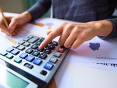 Dólares del colchón: las ventajas impositivas que marcan los expertos, ¿conviene adherirse al plan del Gobierno?