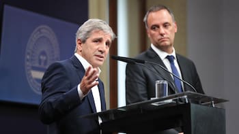 Pelea por las tasas: la nueva herramienta de Caputo para ponerle presión a los municipios