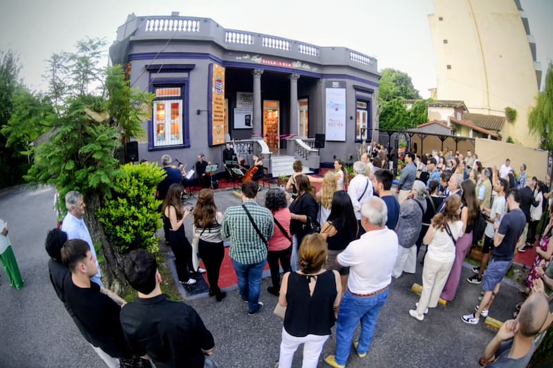 El día de la inauguración, durante noviembre de 2025.