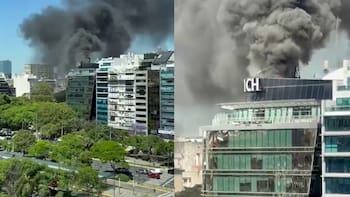 Increíble incendio en pleno microcentro: 200 evacuados y una columna de humo en la 9 de julio