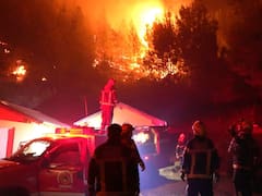 Milei evalúa la posibilidad de declarar la emergencia ígnea por DNU