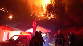 Milei evalúa la posibilidad de declarar la emergencia ígnea por DNU