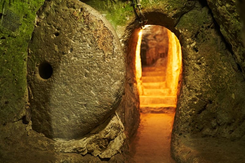 Los túneles secretos son un ícono en las grandes ciudades del mundo.