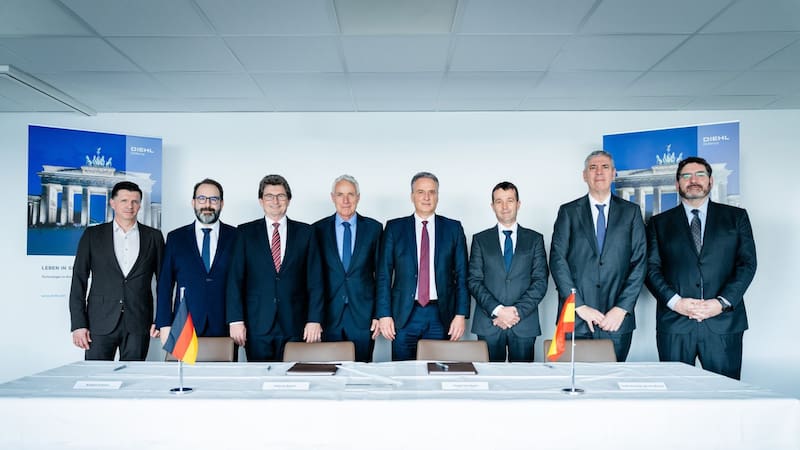 Indra refuerza su sistema de defensa aérea con acuerdos firmados con la alemana Diehl y la belga Intersoft