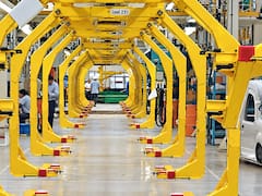El RIGI se abre a un sector inédito de la industria: la señal de Caputo para la inversión en “fierros”