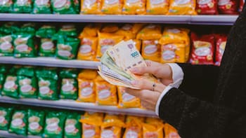 Inflación de febrero: el dato que difundió Ferreres trae buenas noticias para el Gobierno, pero esconde un foco de preocupación